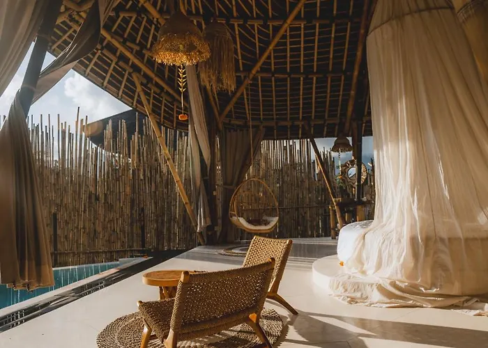Nivriti Bali Villa *