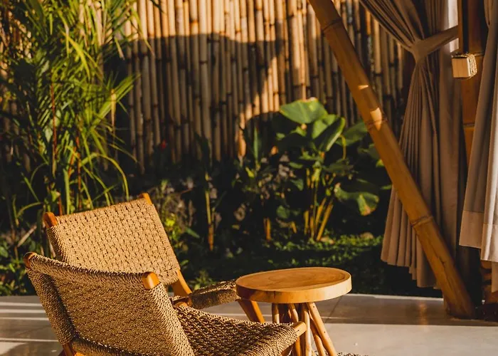 Nivriti Bali Villa *